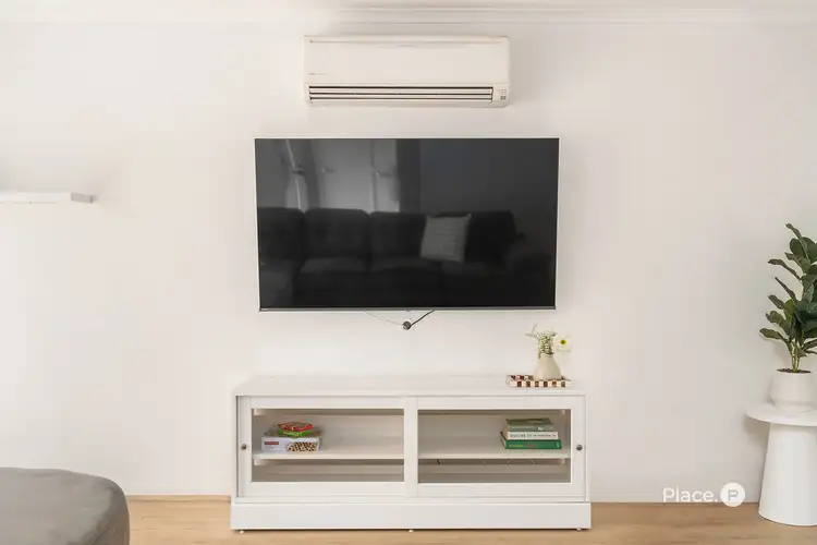 Sixth view of Homely house listing, 27 Courageous Court, Newport QLD 4020