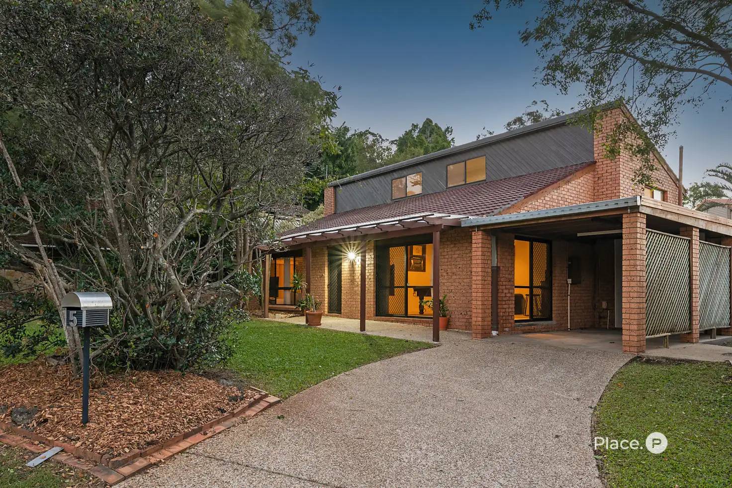 Main view of Homely house listing, 5 Kentia Street, Mount Gravatt East QLD 4122