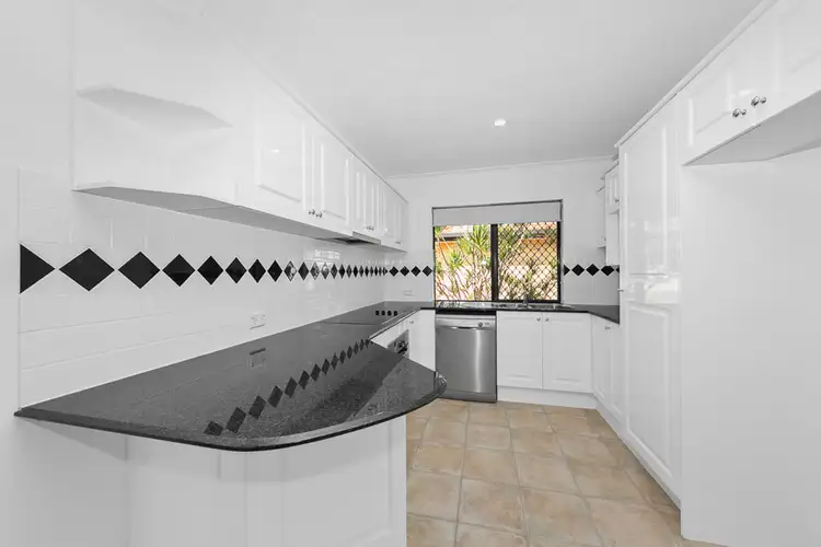 Fourth view of Homely unit listing, 3/72 Kent Street, Hamilton QLD 4007