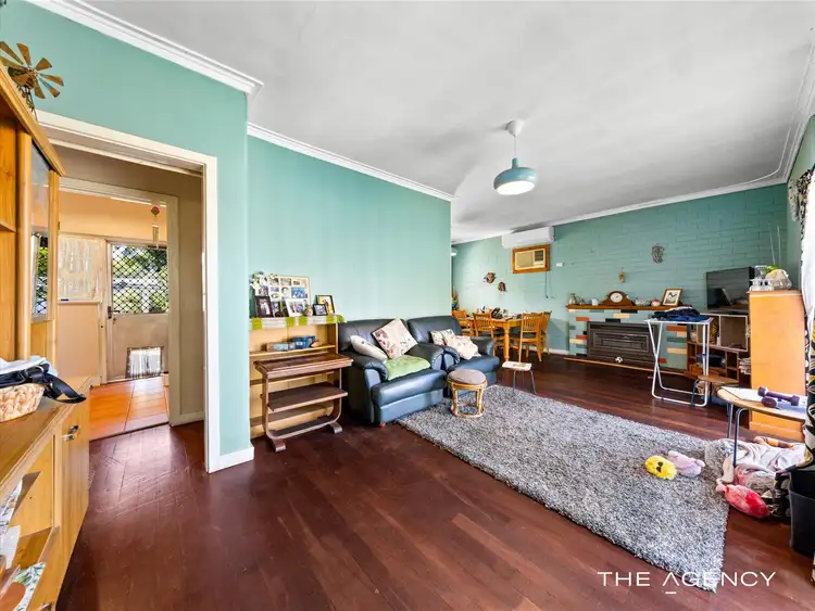 Fourth view of Homely house listing, 287 Robinson Avenue, Cloverdale WA 6105