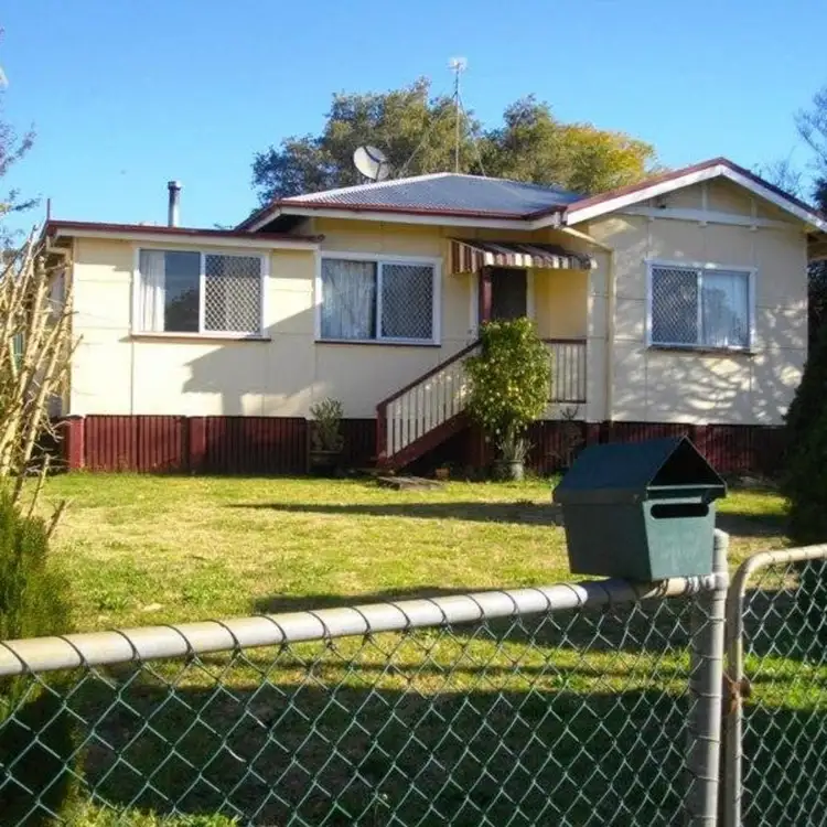 42 Underwood Crescent, Harristown QLD 4350