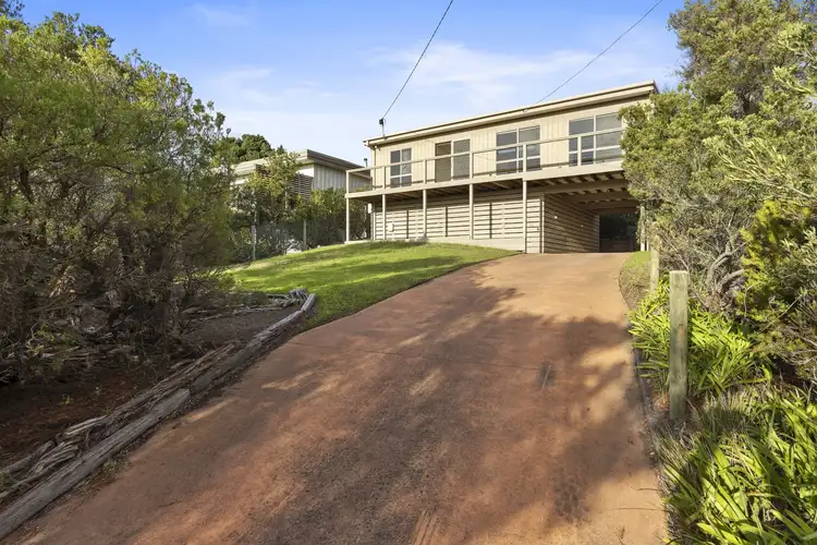 14 Roberts Street, Rye VIC 3941