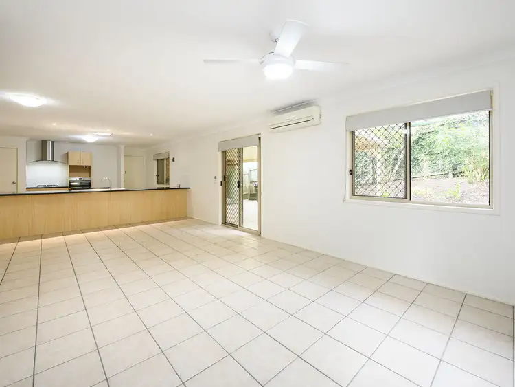Fifth view of Homely house listing, 8 Valmadre Court, Petrie QLD 4502
