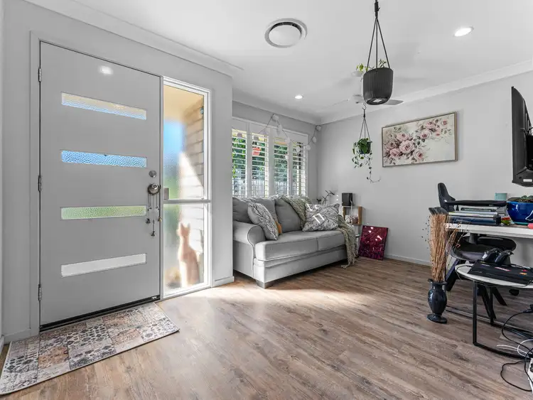 Fifth view of Homely house listing, 2/3 Boscawan Crescent, Bellbird Park QLD 4300