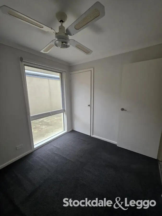 Fifth view of Homely house listing, 2 Regency Court, Traralgon VIC 3844