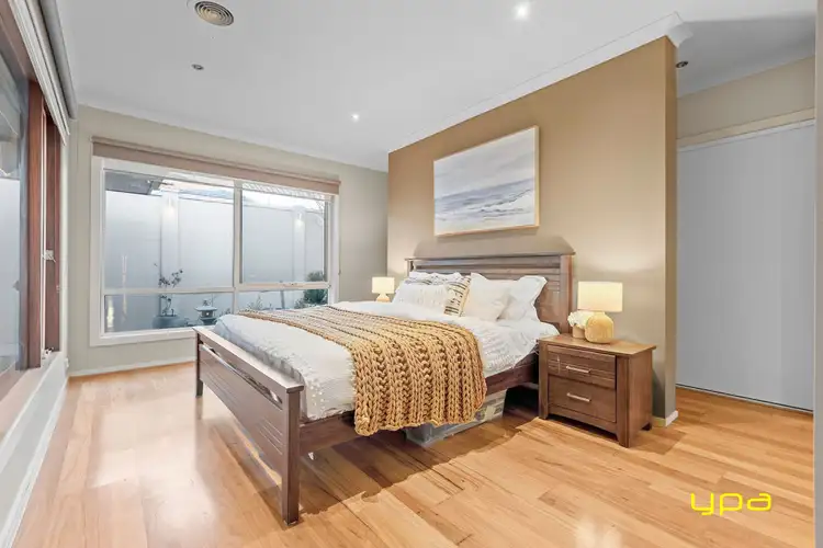 Second view of Homely house listing, 6 Cottrell Place, Lynbrook VIC 3975