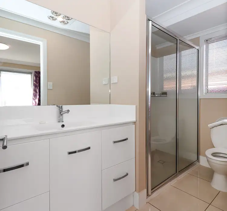 Fifth view of Homely semi-detached listing, 9/21 Wolfram Street, Stanthorpe QLD 4380