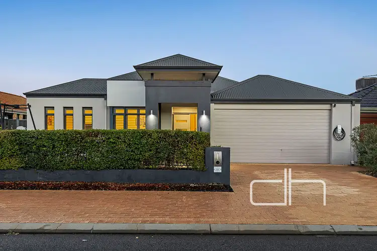 12 Hookstone Drive, Landsdale WA 6065