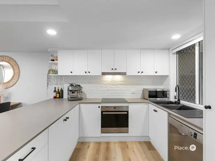 Fifth view of Homely townhouse listing, 3/22 Park Lane, Yeerongpilly QLD 4105