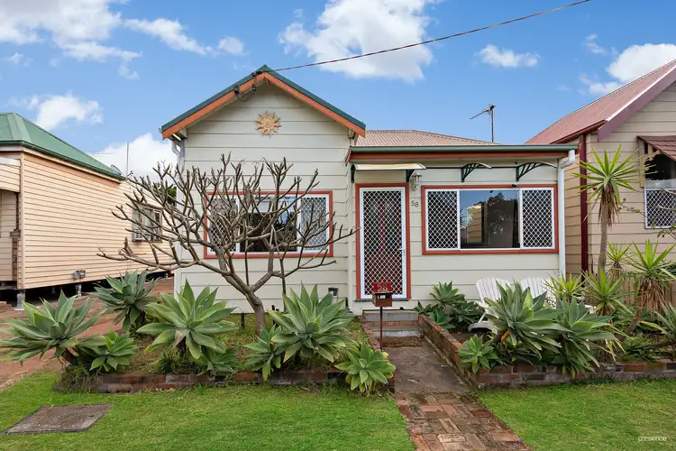 58 Arthur Street, Mayfield NSW 2304
