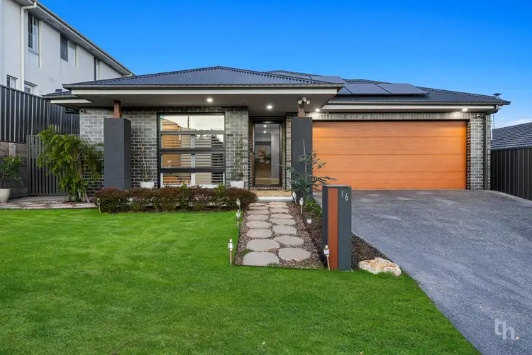 16 Goadsby Street, Cameron Park NSW 2285