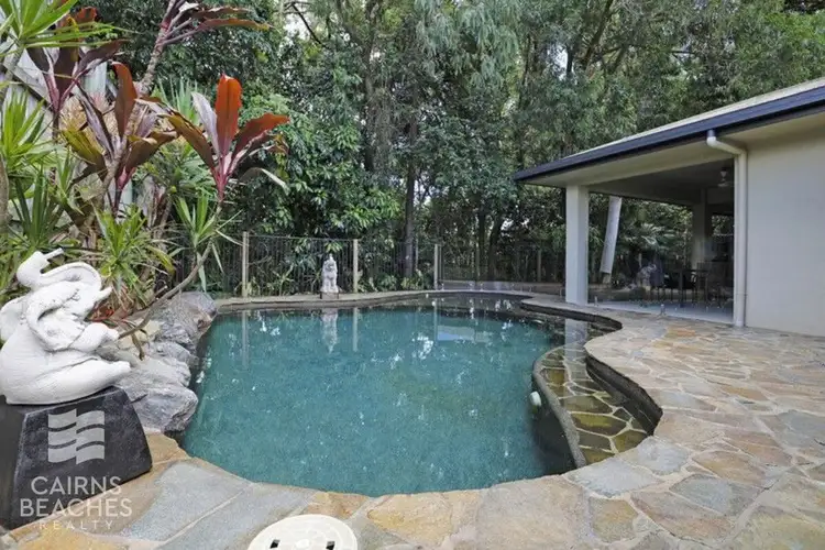 2 Petrie Close, Kewarra Beach QLD 4879