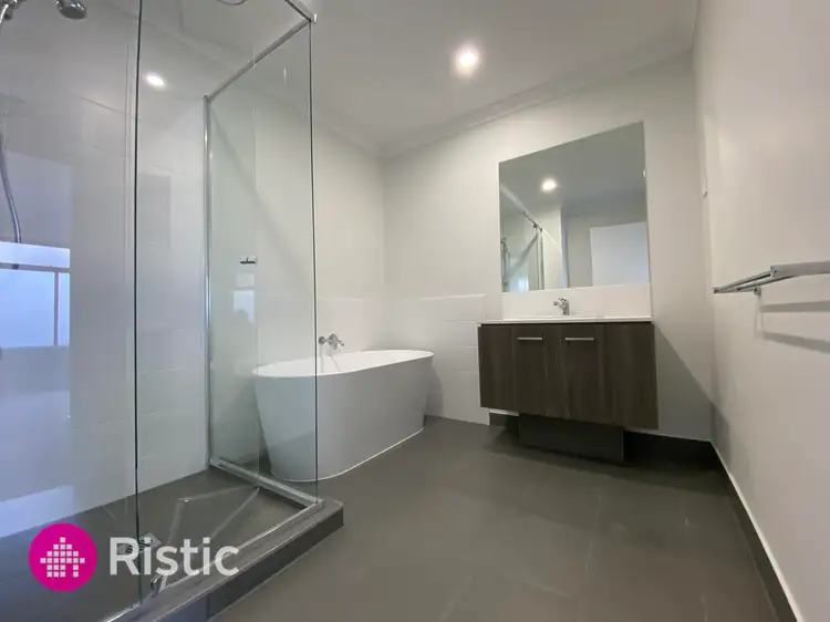 Fifth view of Homely townhouse listing, 14 Kronos Walk, Wollert VIC 3750