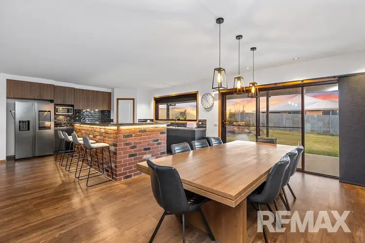 Sixth view of Homely house listing, 6 Coocook Place, Gobbagombalin NSW 2650