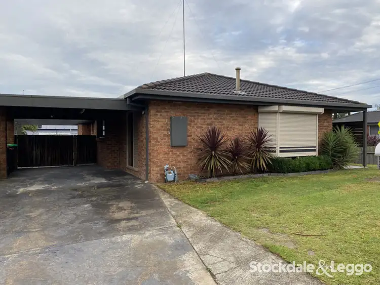 13 Dinwoodie Drive, Newborough VIC 3825