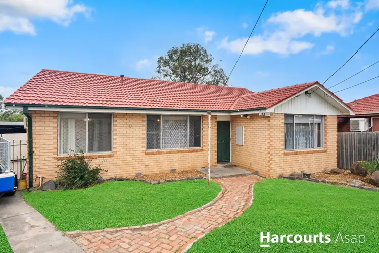 8 Como Court, Dandenong North VIC 3175