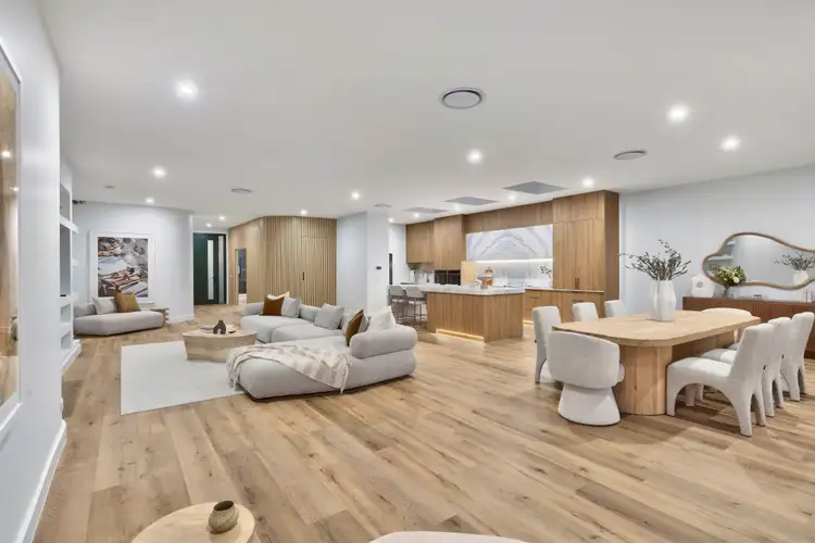 Fourth view of Homely house listing, 8 Nootka Court, Broadbeach Waters QLD 4218