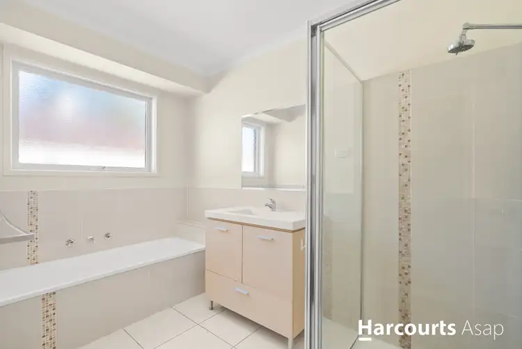 Sixth view of Homely house listing, 31 fleetwood Drive, Narre Warren VIC 3805