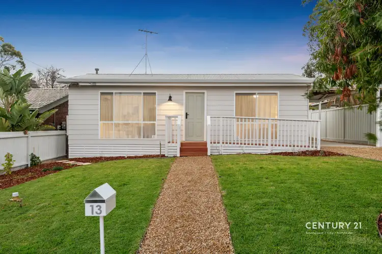 13 Candover Crescent, Huntfield Heights SA 5163