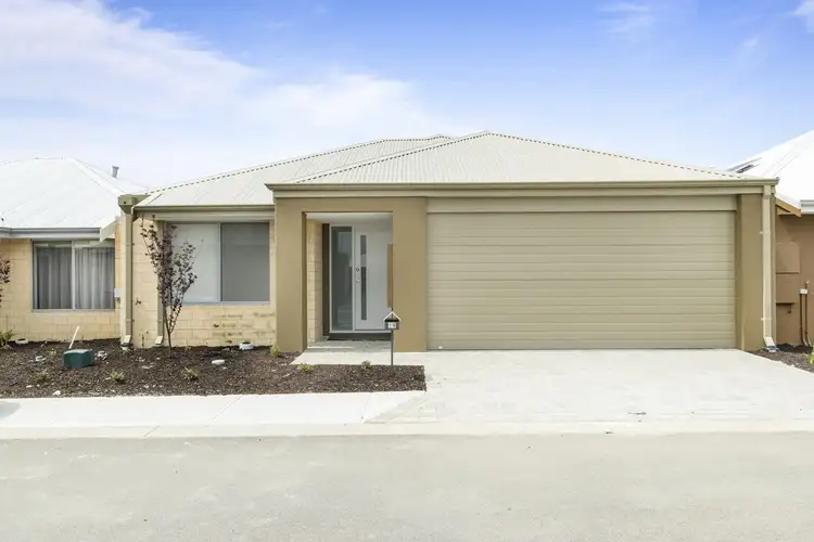 19/11 Bakana Loop, Landsdale WA 6065