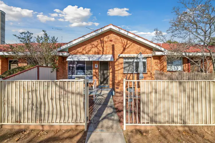 Main view of Homely unit listing, 2/12-16 Green Street, Wangaratta VIC 3677