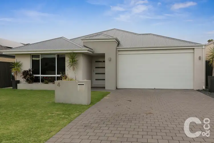 4 Solaris Street, Wellard WA 6170