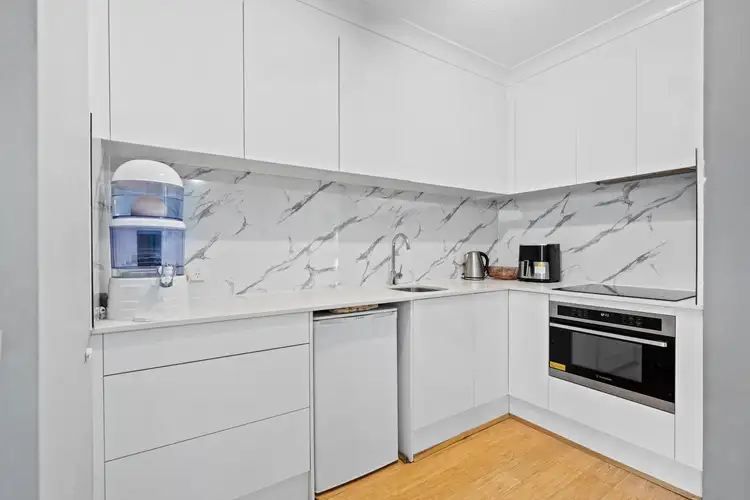 Sixth view of Homely unit listing, 20/1921 Gold Coast Highway, Burleigh Heads QLD 4220