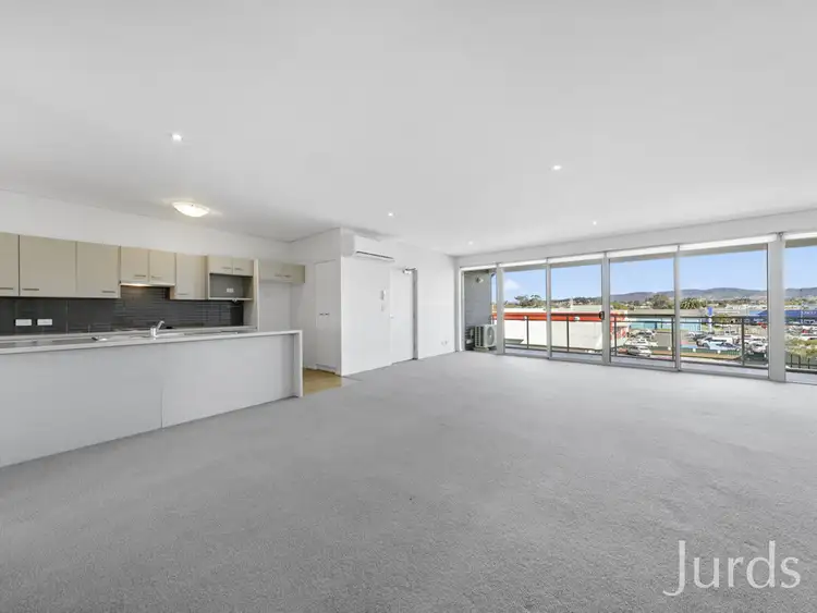 Main view of Homely unit listing, 9/10-14 North Avenue, Cessnock NSW 2325