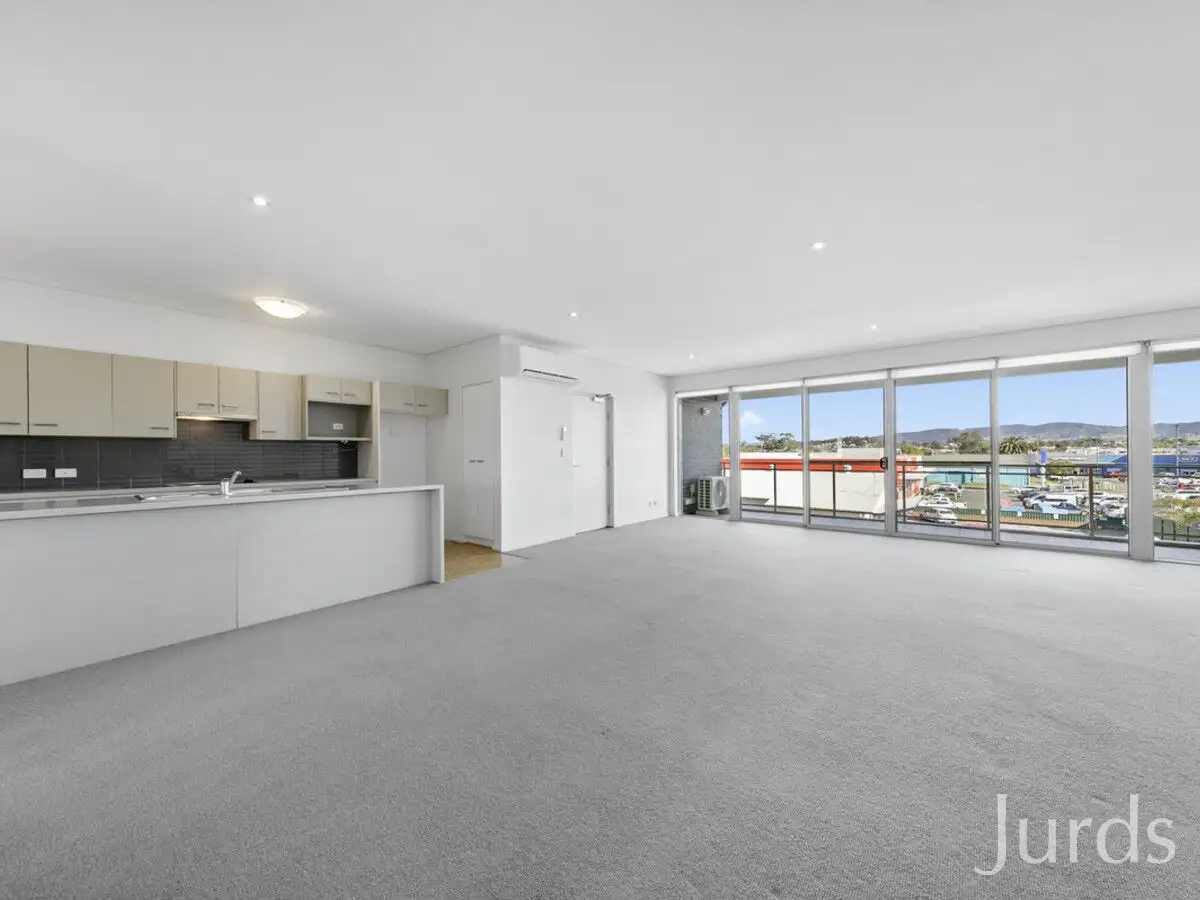 Main view of Homely unit listing, 9/10-14 North Avenue, Cessnock NSW 2325