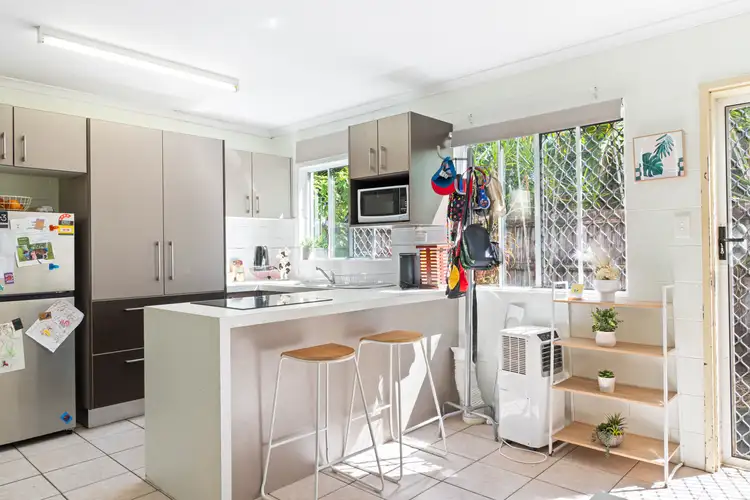 Second view of Homely townhouse listing, 8/25 Mount Peter Road, Edmonton QLD 4869