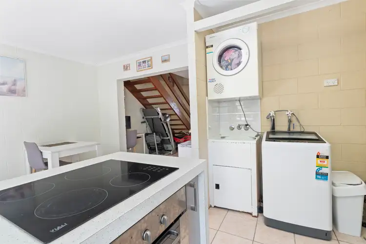 Fourth view of Homely townhouse listing, 8/25 Mount Peter Road, Edmonton QLD 4869