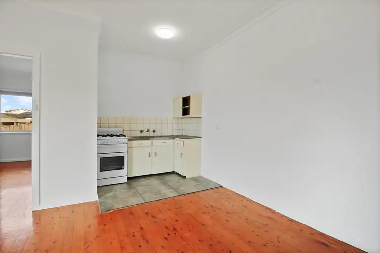 Main view of Homely apartment listing, 3/16 Kelvin Road, Coniston NSW 2500