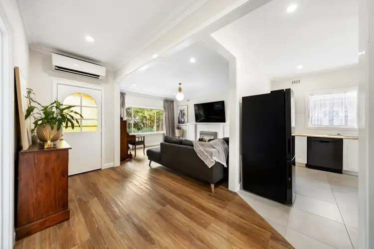 Fifth view of Homely house listing, 158 Raglan Street, Sale VIC 3850