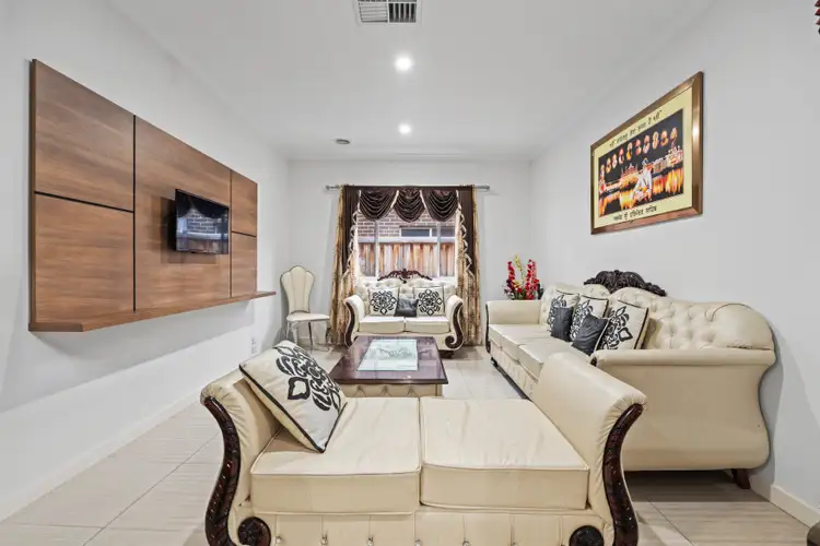 Fifth view of Homely house listing, 11 Hanover Street, Point Cook VIC 3030