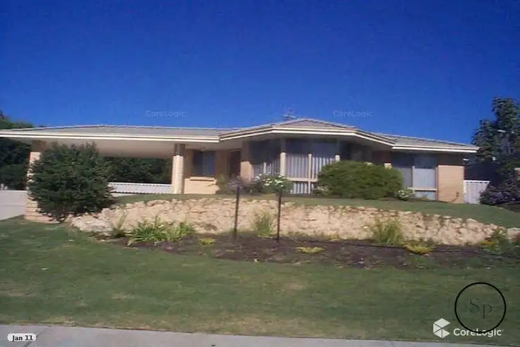 13 Everlasting Retreat, Halls Head WA 6210
