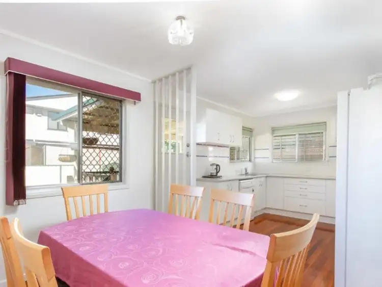 Fourth view of Homely house listing, 107 Pareena Crescent, Mansfield QLD 4122