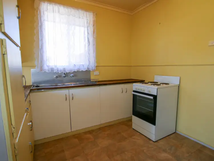 Fifth view of Homely house listing, 27 Fairfax Avenue, Warrnambool VIC 3280