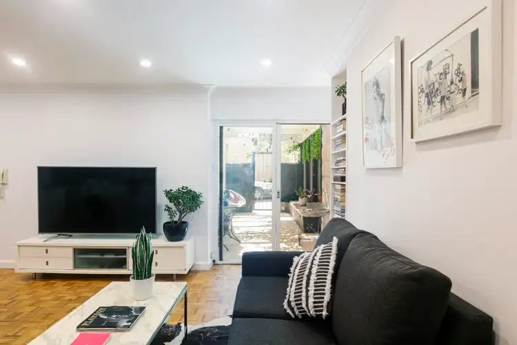 Fourth view of Homely apartment listing, 2/201 Darlinghurst Road, Darlinghurst NSW 2010