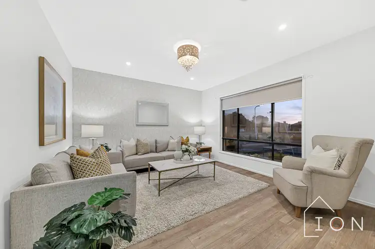 Fifth view of Homely house listing, 11 Gerda Grove, Cranbourne North VIC 3977