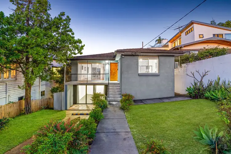Second view of Homely house listing, 39 McIlwraith Avenue, Balmoral QLD 4171