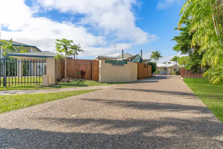 2/12 Ingham Court, Mooroobool QLD 4870