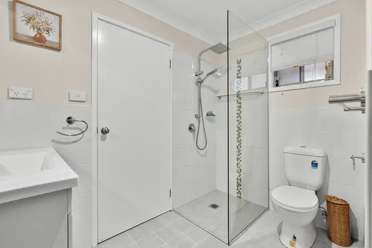 Fifth view of Homely semi-detached listing, 25 Dahlia Avenue, Hamlyn Terrace NSW 2259