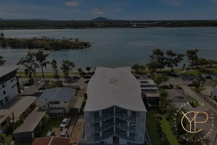 2/17 Bradman Avenue, Maroochydore QLD 4558