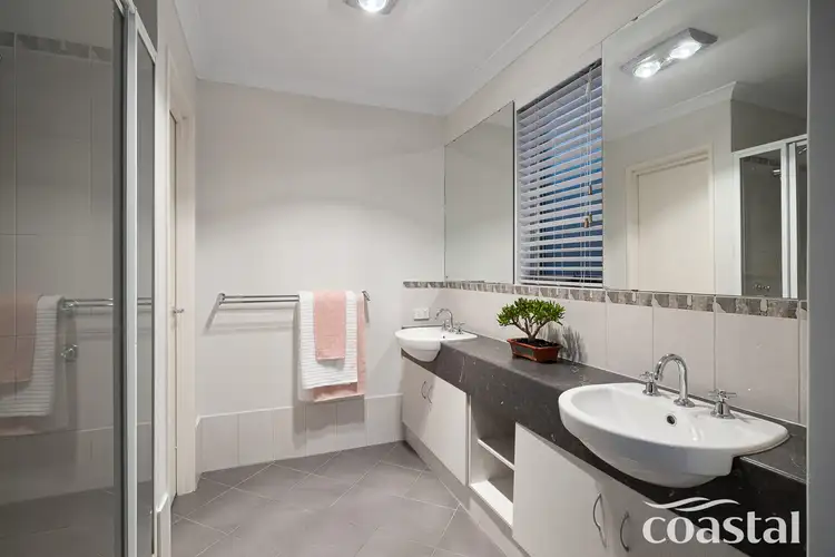 Sixth view of Homely house listing, 5 Quokka Link, Baldivis WA 6171