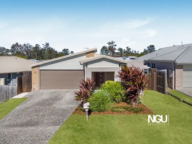 Second view of Homely house listing, 8 Wright Crescent, Flinders View QLD 4305