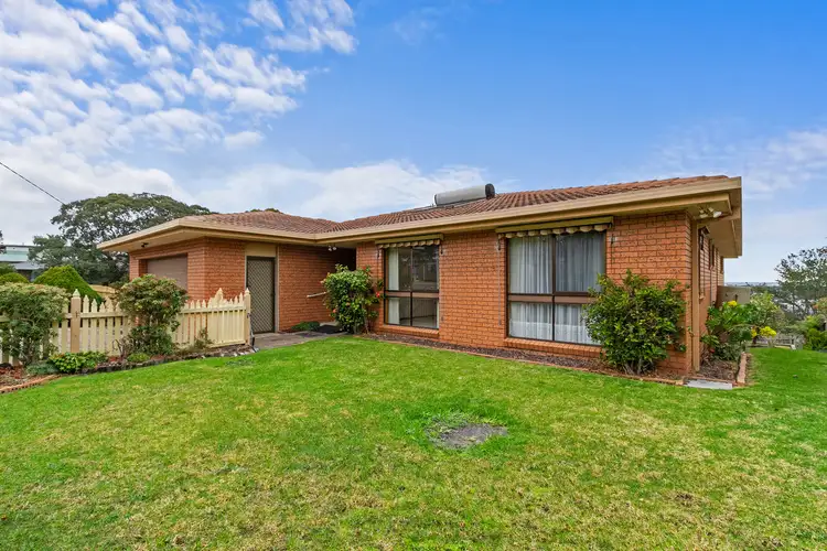 69 O'Neills Road, Lakes Entrance VIC 3909