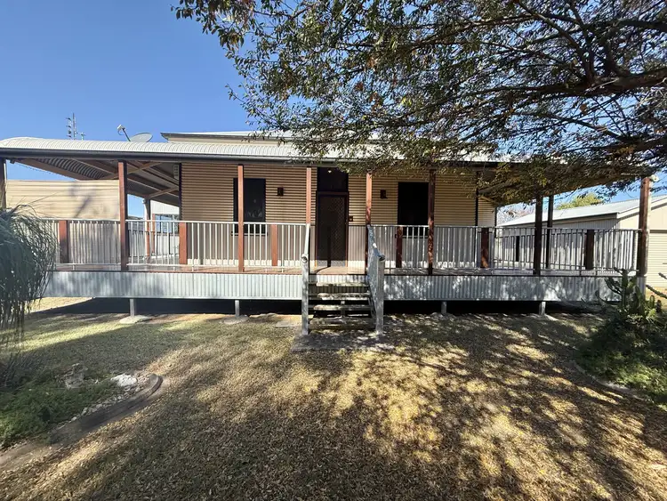 90 Hedge Road, Dalby QLD 4405