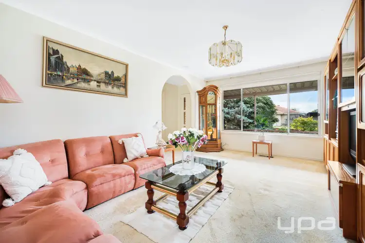 Fifth view of Homely house listing, 16 Vaucluse Avenue, Gladstone Park VIC 3043