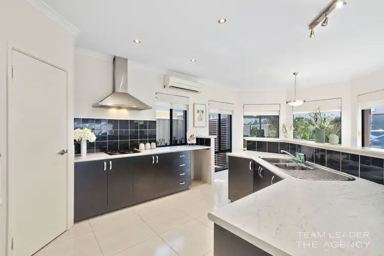 12 Pitta Corner, Success WA 6164