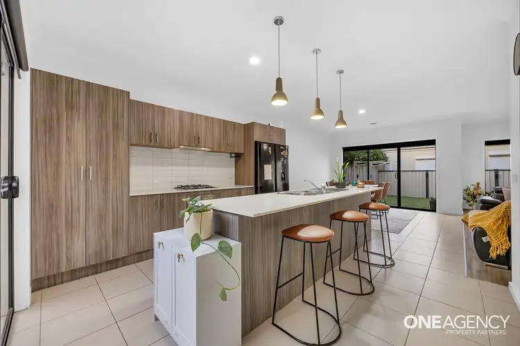 Third view of Homely house listing, 2/3 Santander Crescent, Point Cook VIC 3030